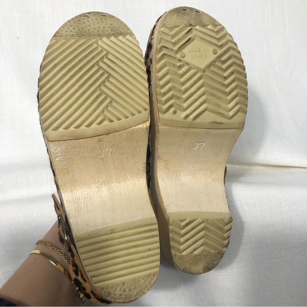 Hannah Andersson Leopard Print Clogs, Guc - image 4